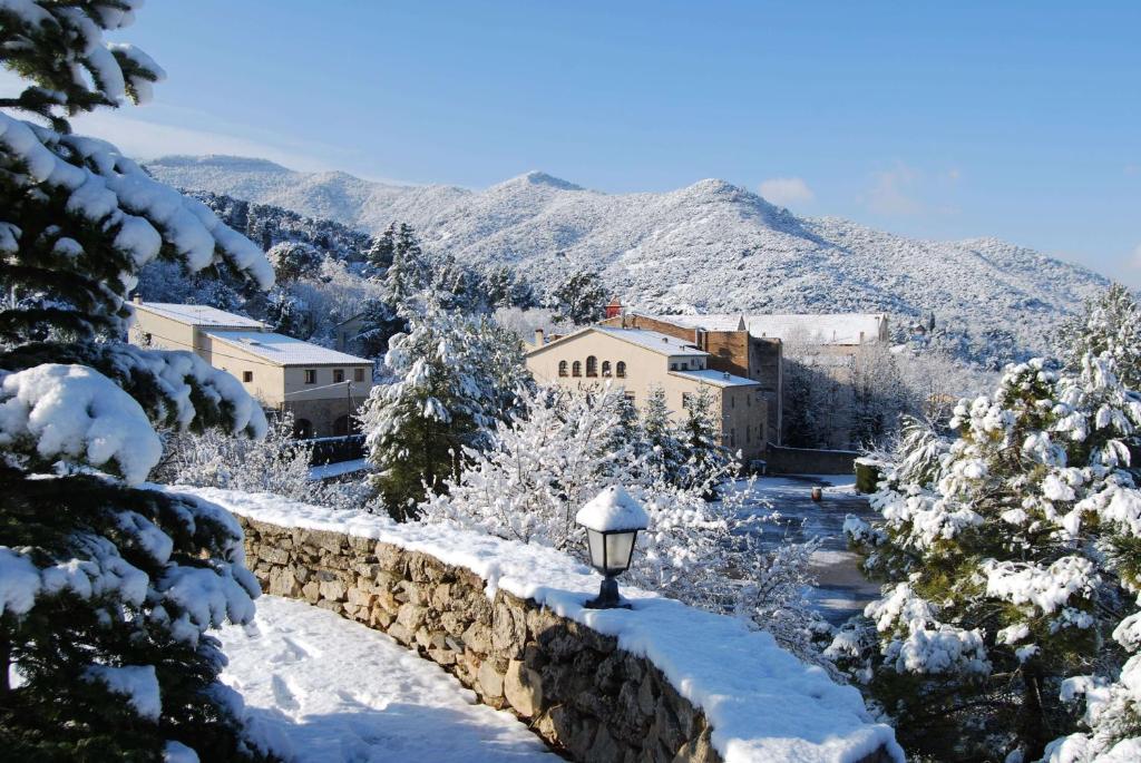 Masia Del Cadet Espluga de Francolí Екстериор снимка